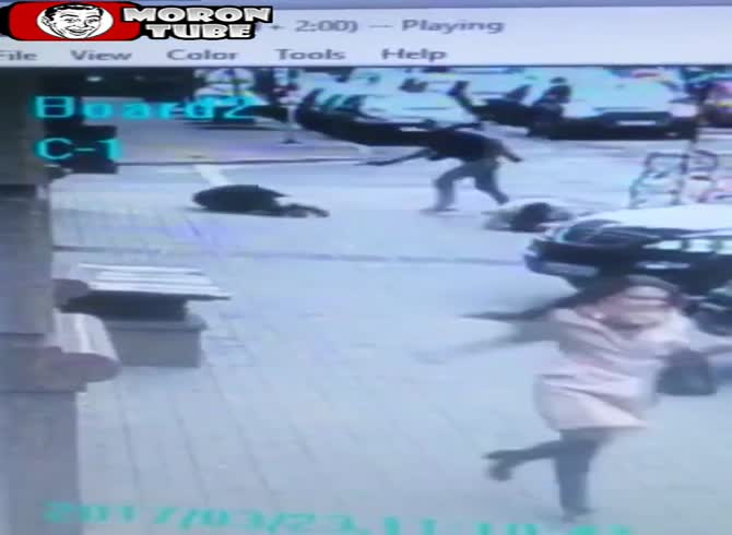 Video :Pictures showing the murder of a former Russian MP who fled to Ukraine